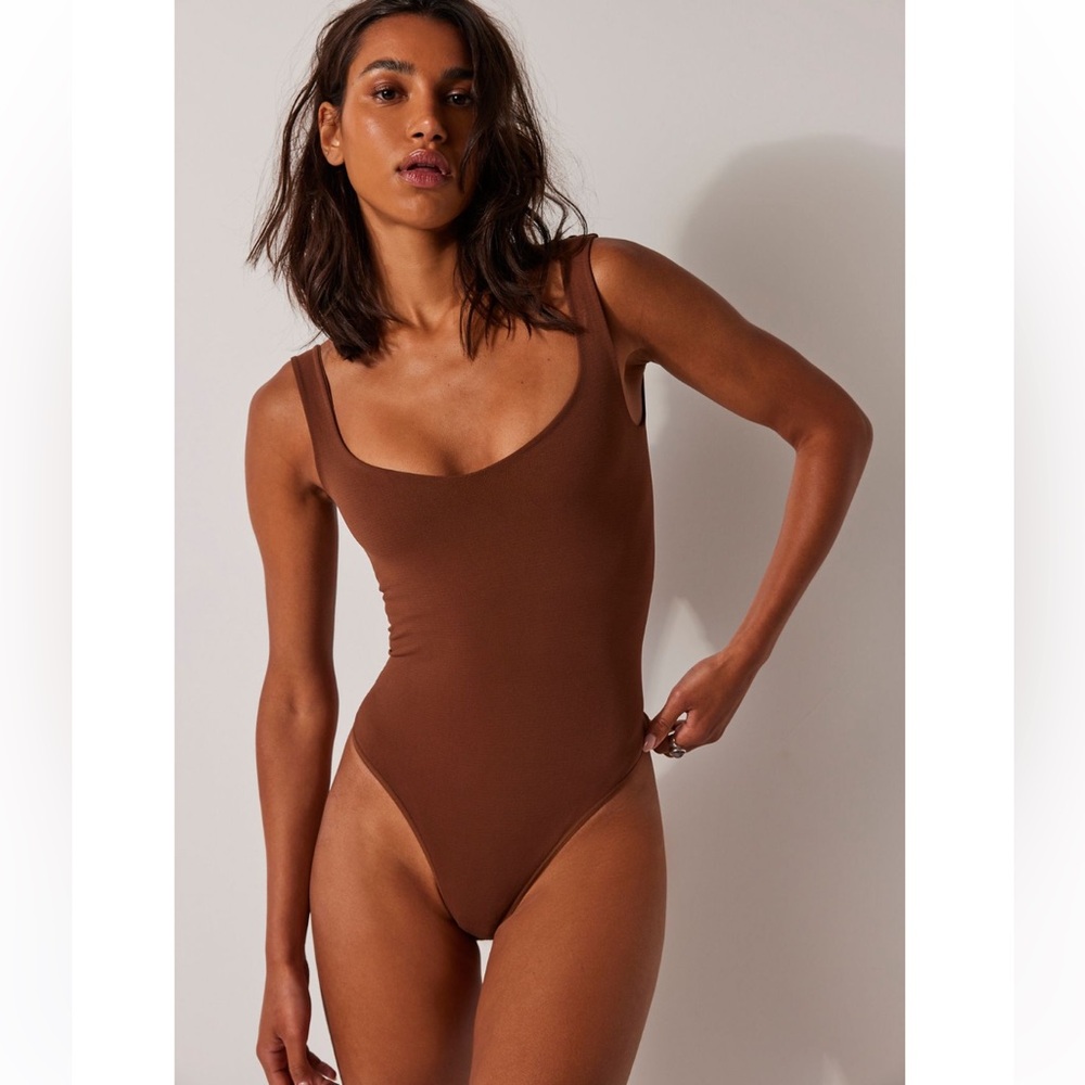 🆕 Free People Intimately | Women’s Clean Lines Bodysuit M/L Brown